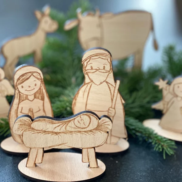 marlinu-kinderkrippe-heilige familie-holzfiguren-dekoration-kinderspielwaren